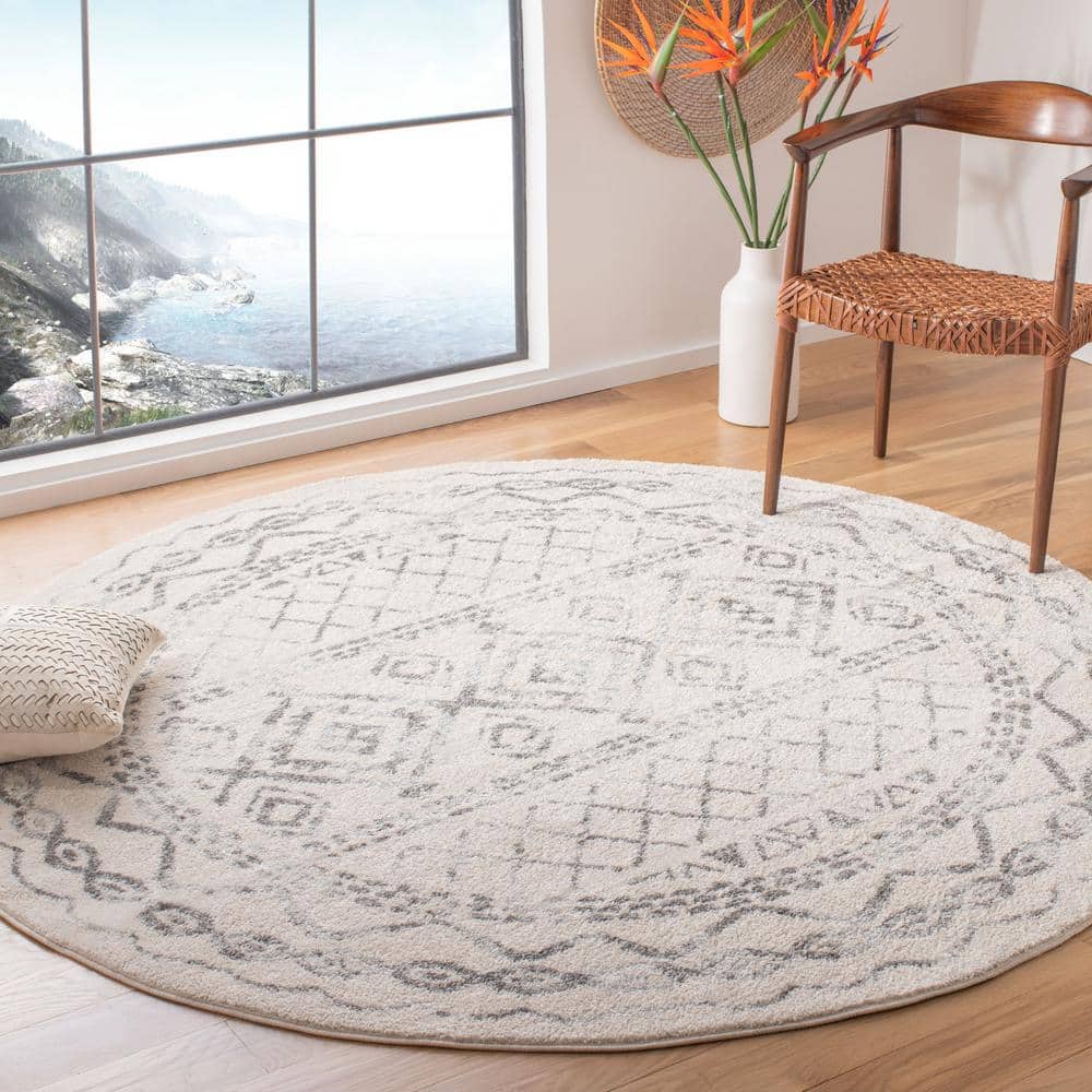 Ivory and Grey Round Synthetic Easy Care Area Rug, 9' x 9'