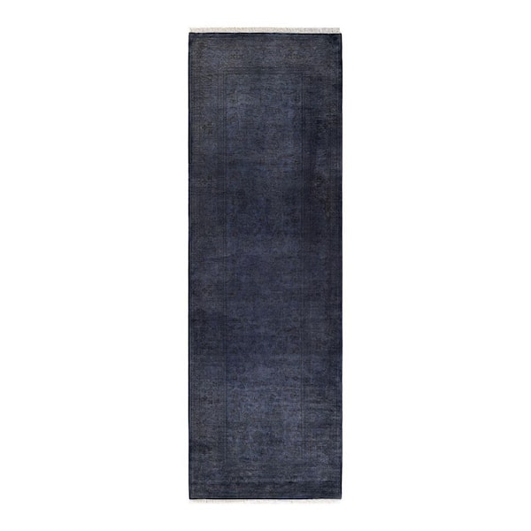 Chloe & Olivia Home Overdyed Gray 2 ft. 7 in. x 8 ft. 1 in. Wool Indoor Area Rug