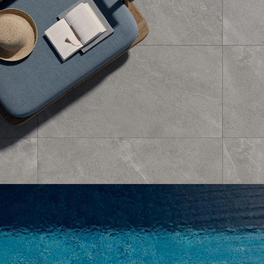 Silver Gray Large Format Matte Porcelain Tile with Water Protection