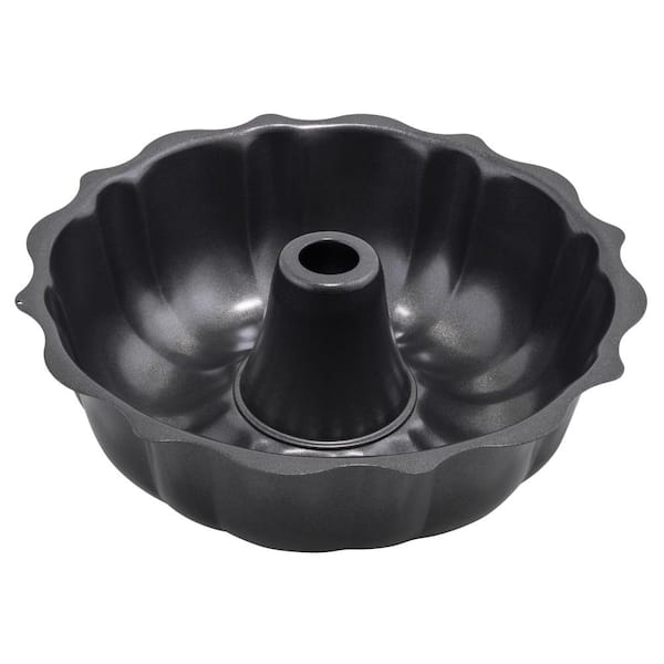 Winco 10 in. Aluminized Carbon Steel Fluted Cake Pan