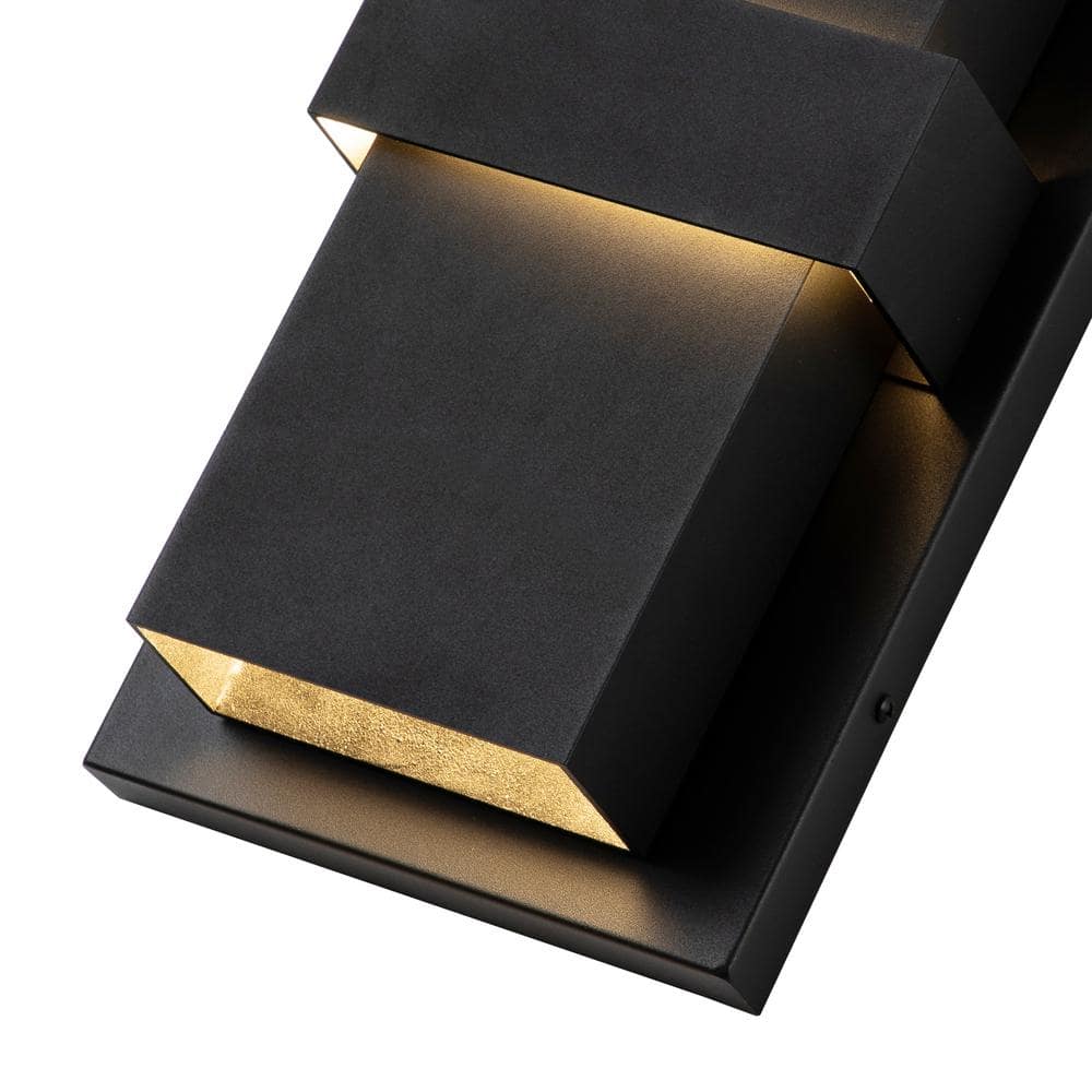 Matte Black Aluminum LED Outdoor Wall Sconce
