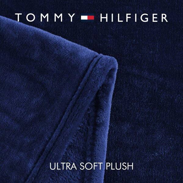Tommy Hilfiger TH Solid Marine Blue Twin Plush Fleece Blanket 