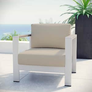 Shore Patio Aluminum Outdoor Lounge Chair in Silver with Beige Cushions