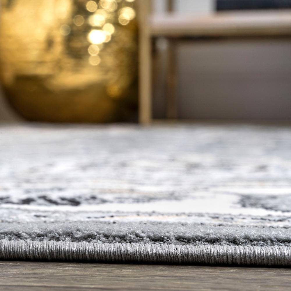 Gray and Cream 4' x 6' Reversible Synthetic Area Rug