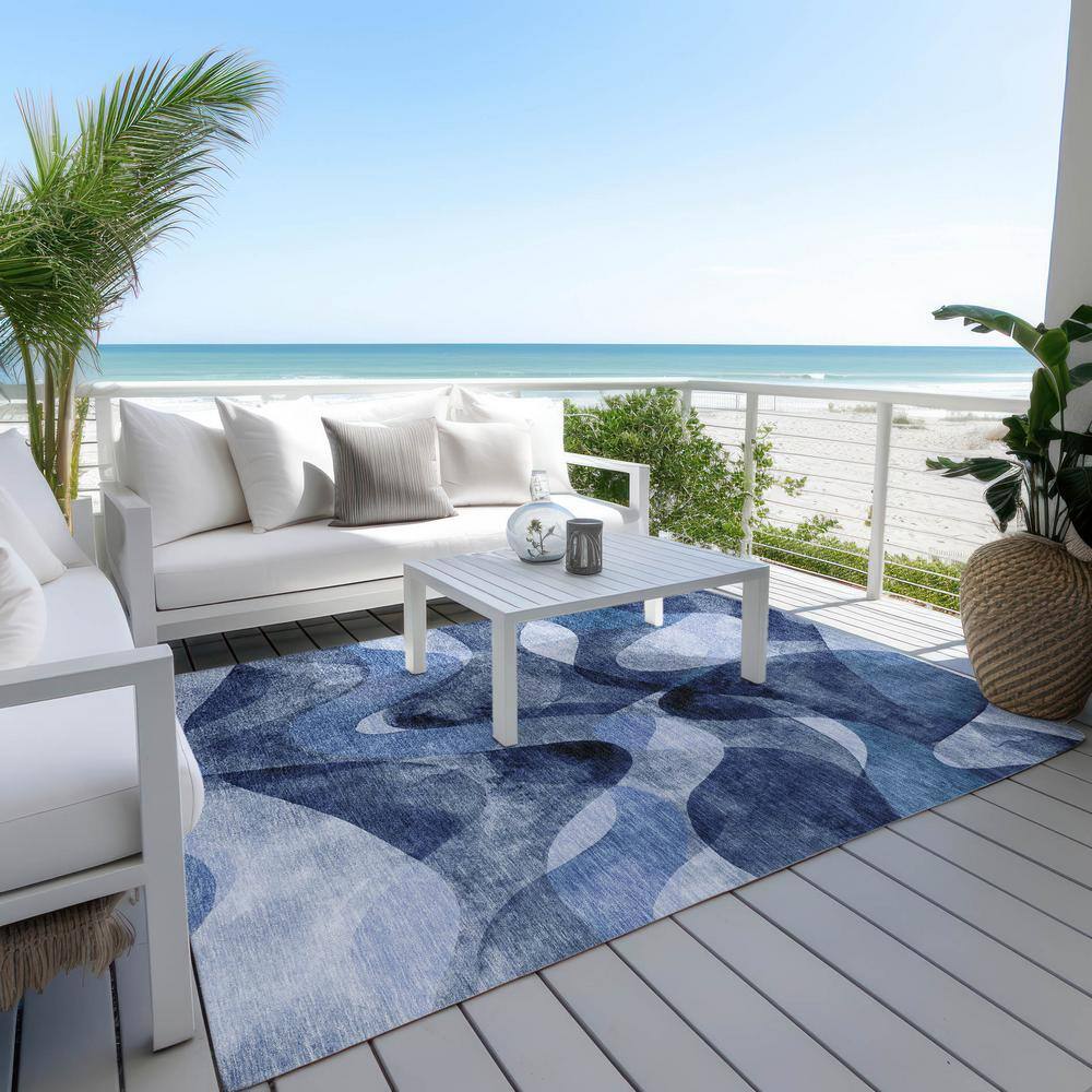 Navy Abstract Synthetic 5' x 7' Washable Area Rug
