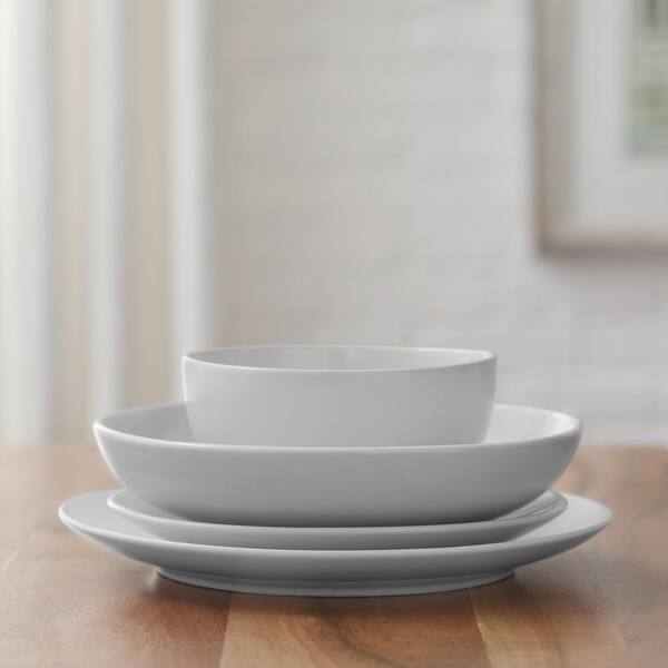 https://images.thdstatic.com/productImages/8937a301-fb37-4c1c-9cd4-30bf2601cb59/svn/gloss-white-stylewell-dinnerware-sets-hd2112006-a0_600.jpg