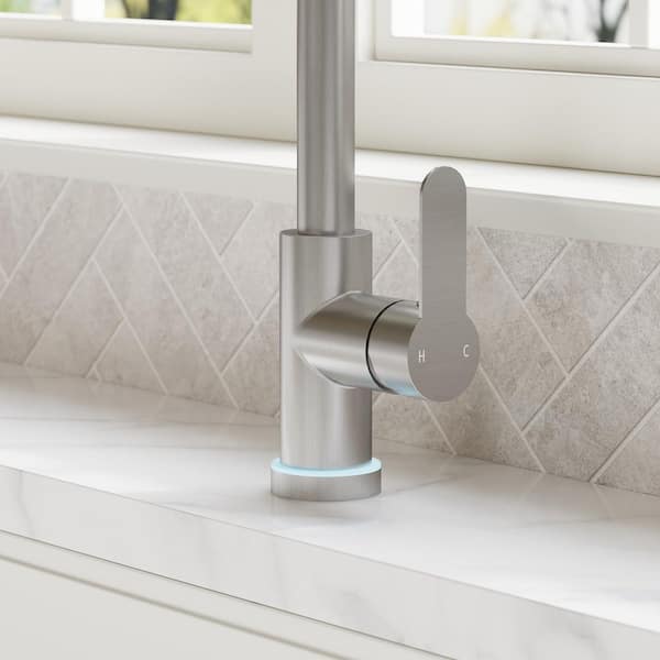 YAWWALK Pull Down Sprayer Kitchen Faucet 1.8 GPM with LED Light