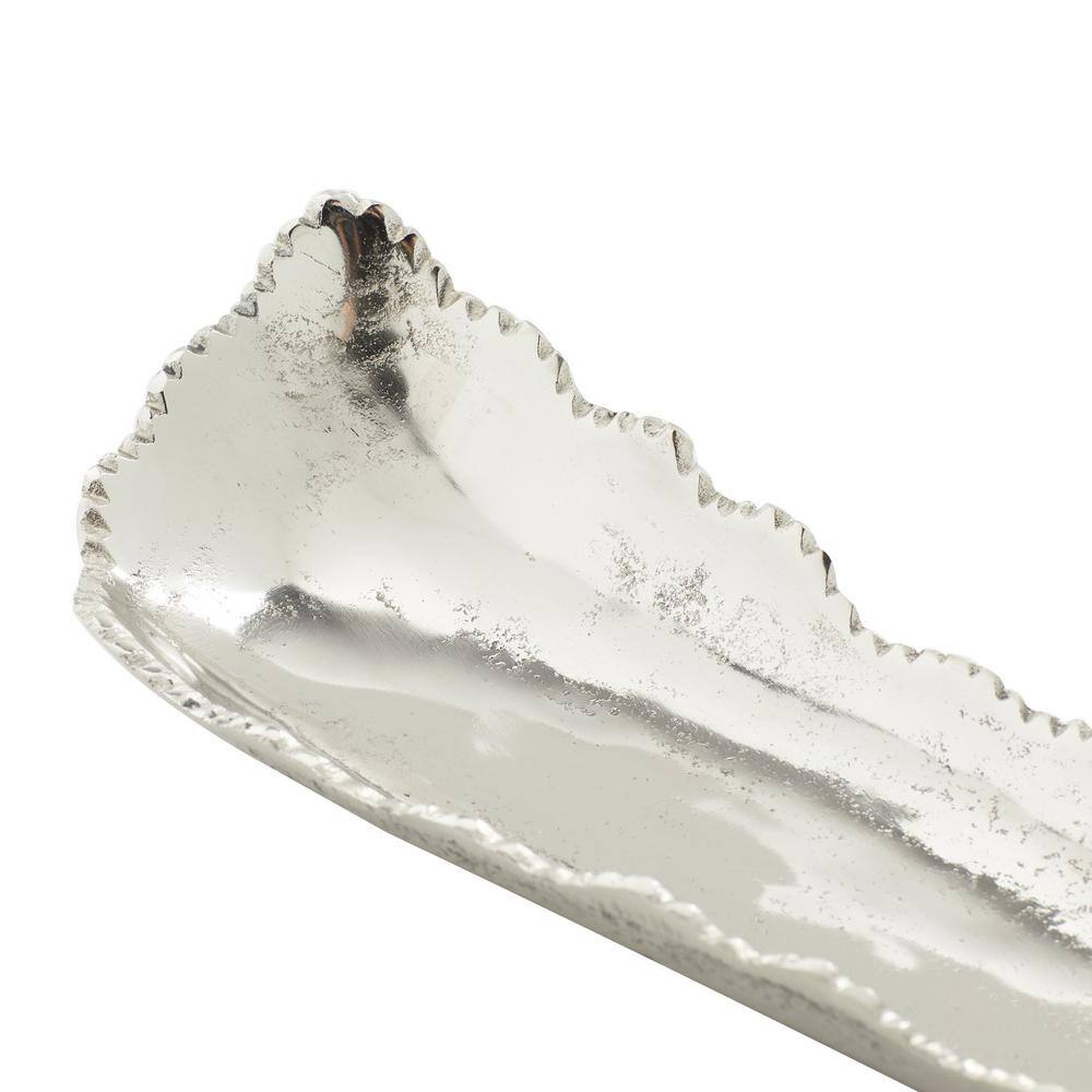 Small Silver Aluminum Zigzag Rim Decorative Tray