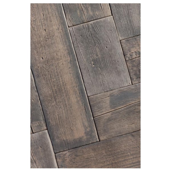 Silver Creek Stoneworks Barn Plank 15.5 in. x 9.75 in. x 2 in. Mahogany Concrete Paver (40-Piece/42 sq. ft./Pallet)