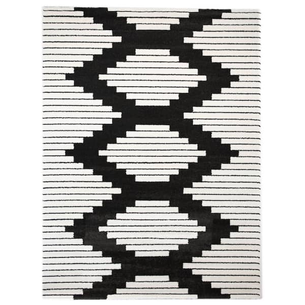BALTA Leta White 7 ft. x 9 ft. Geometric Area Rug