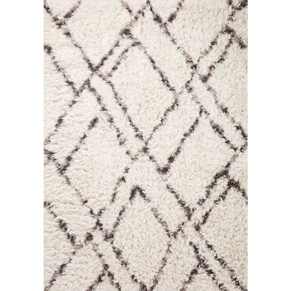 Angela Rose Amira 7 ft. 10 in. x 10 ft. Ivory / Bark Shag Area Rug