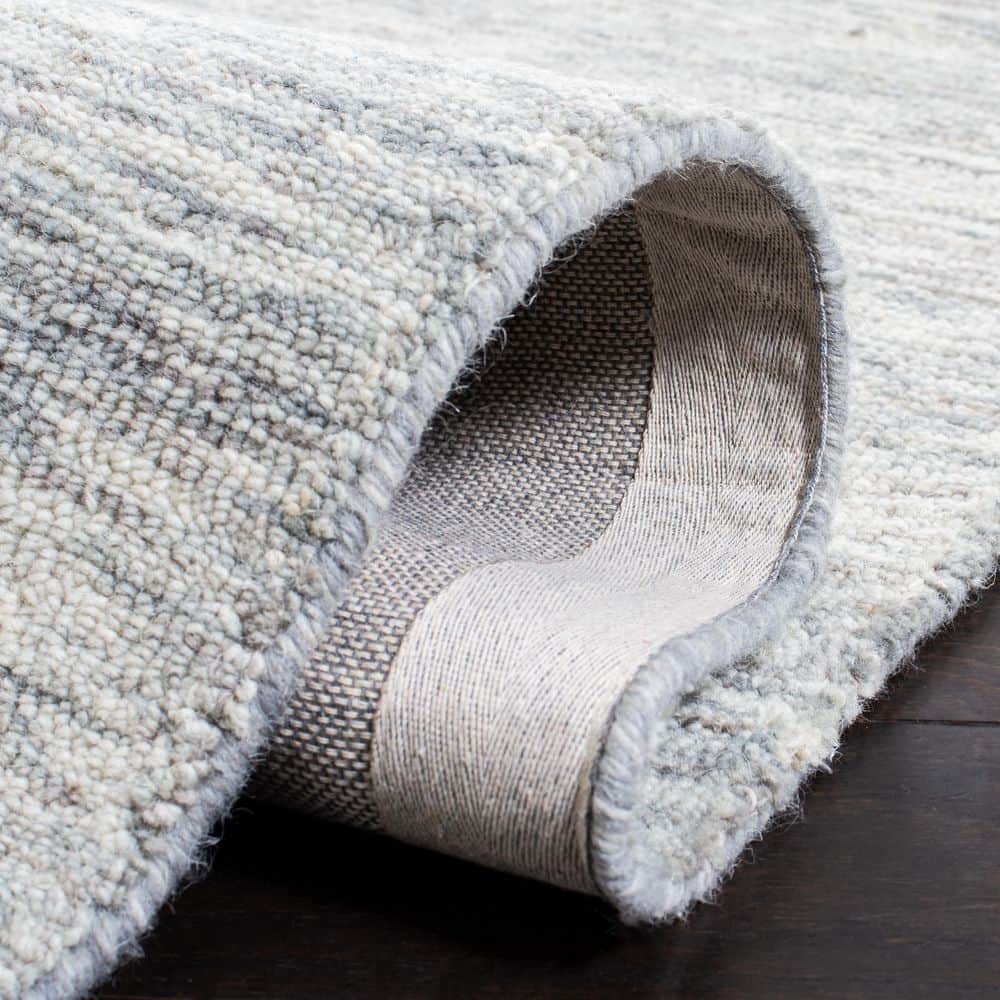 Sage and Ivory Hand-Tufted Wool 8' x 10' Area Rug