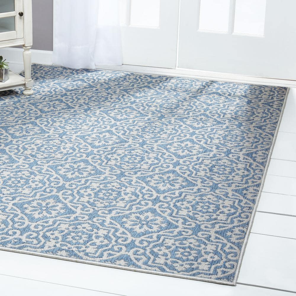 Danica Medallion Blue/Gray Synthetic Indoor/Outdoor Area Rug