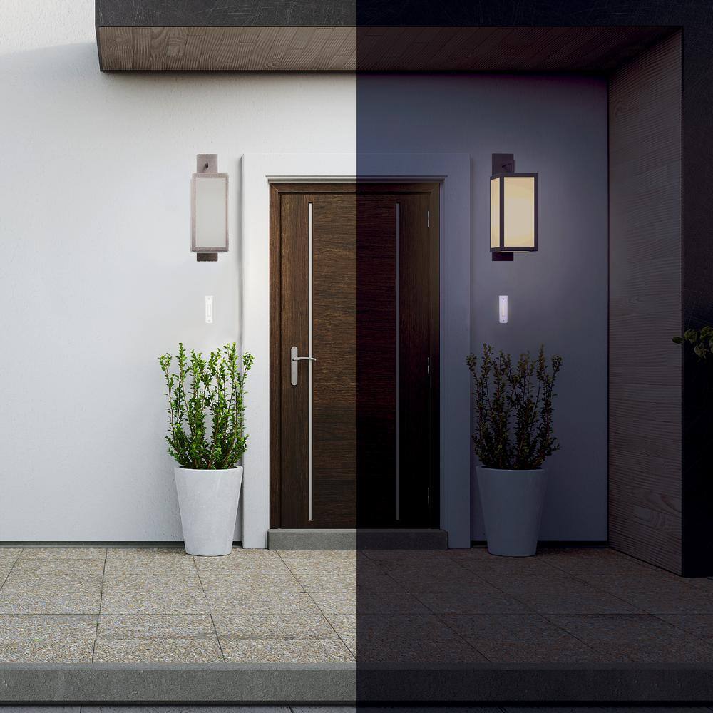White Plastic Single-Gang Electronic Door Chime Kit with Lighted Button