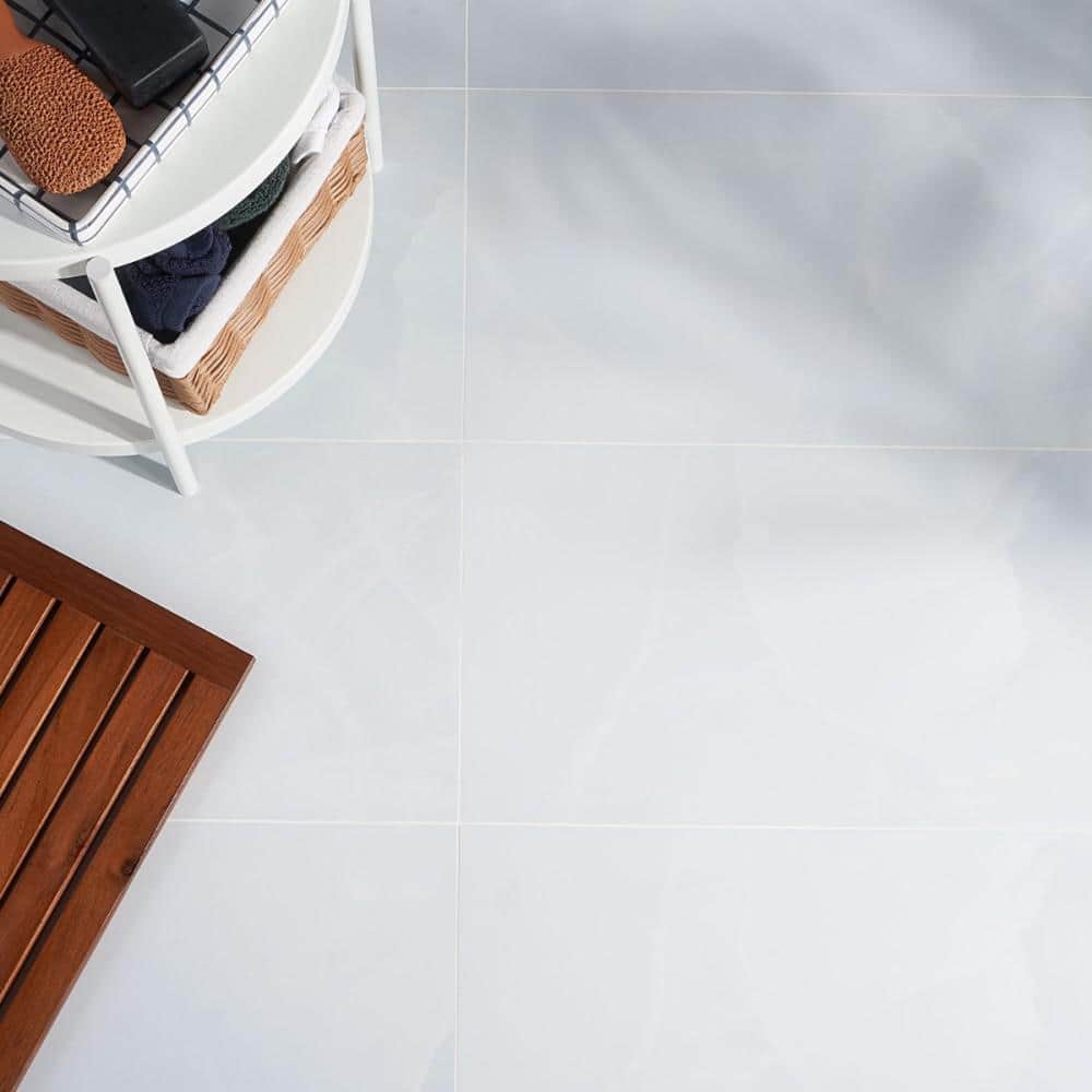Saroshi Onyx Azul Large Matte Porcelain Marble Look Tile