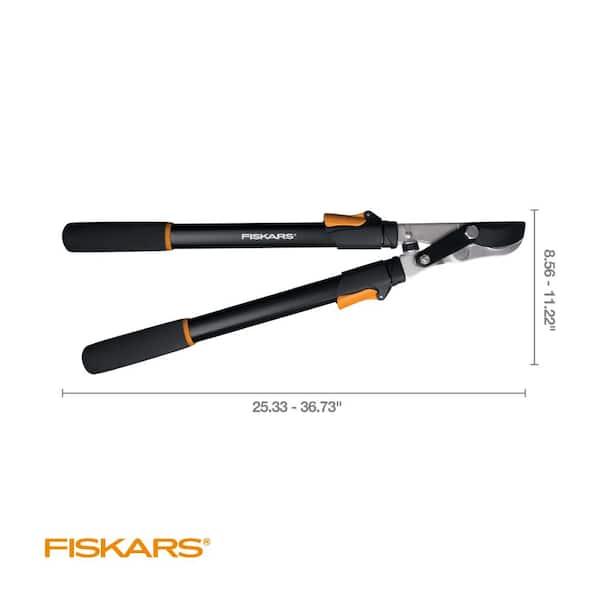 Fiskars 1 3 4 in. Cut Capacity Steel Blade 25 in. 37 in. Power Lever Bypass Lopper with Extendable Handles 391681 1008 The Home Depot