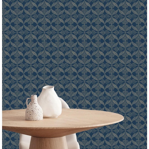 Subterranean River Ornamental Ogee Print Non Woven Non-Pasted Textured Wallpaper 57 Sq. Ft.