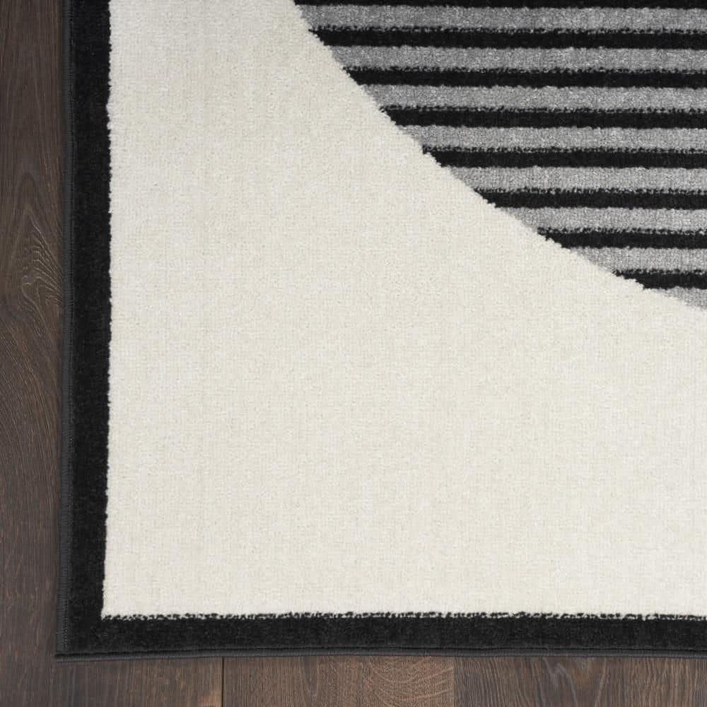 Ivory & Black Geometric 6'x9' Synthetic Easy-Care Rug
