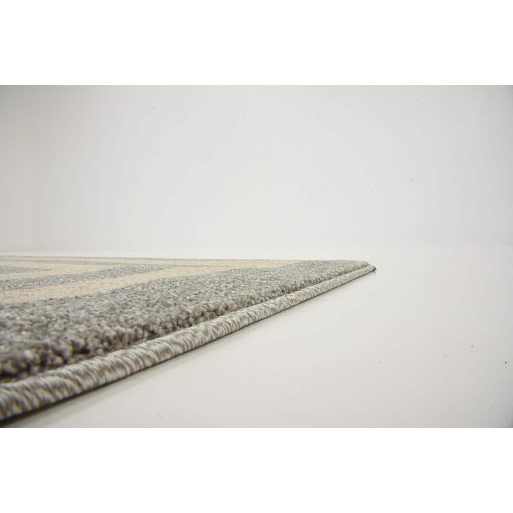 Hera Geometric Gray Synthetic 7'x10' Indoor Area Rug