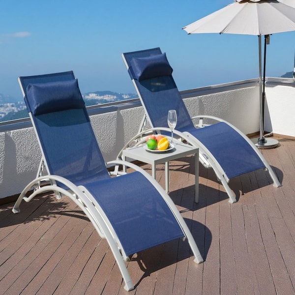 Set of 3 Adjustable Pool Lounge Chair Aluminum Outdoor Lounge Chairs with Metal Side Table All Weather in Blue