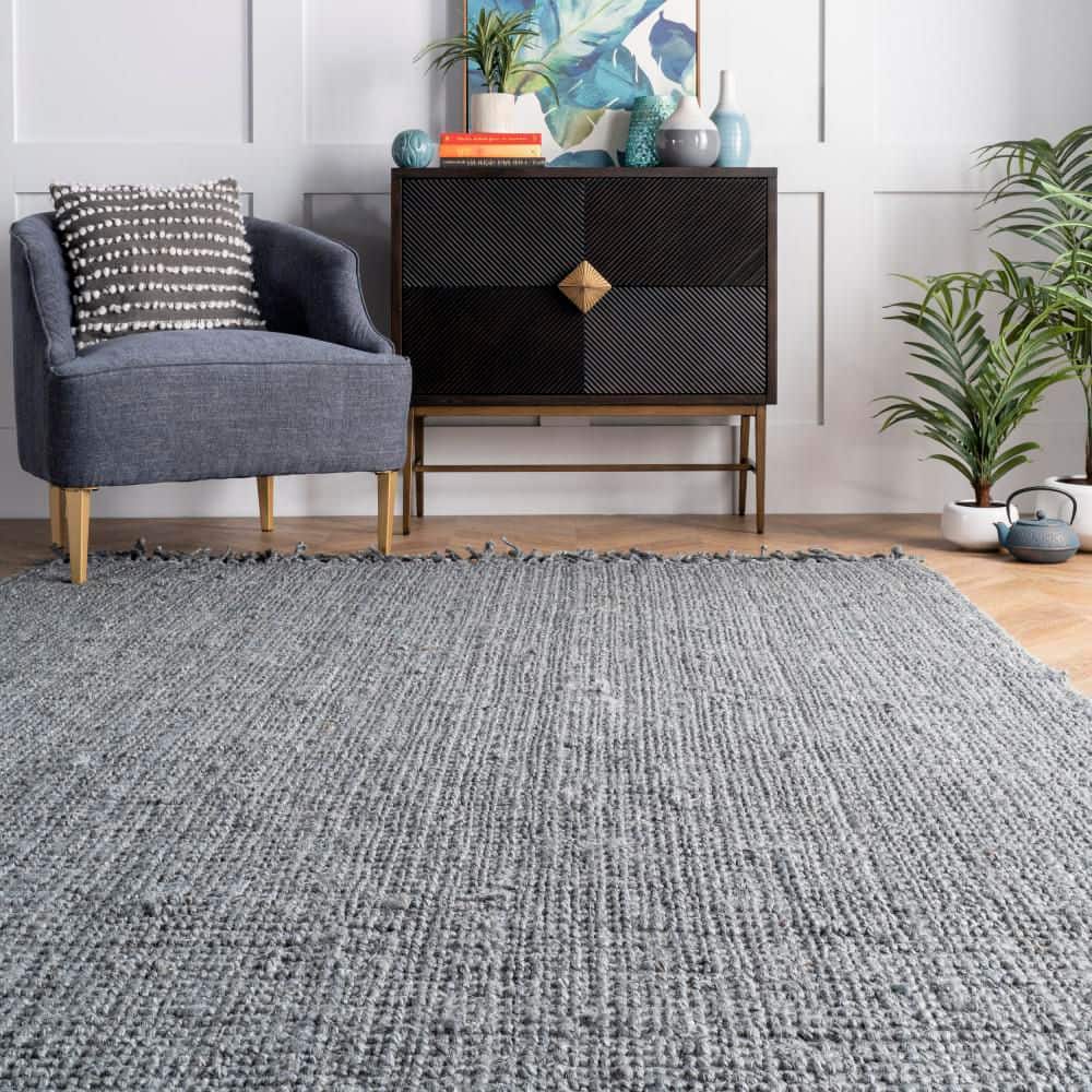 Handcrafted Gray Jute Braided 31" Reversible Area Rug