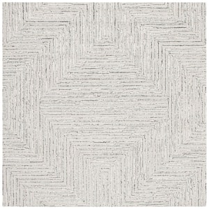 Micro-Loop Light Grey/Ivory 5 ft. x 5 ft. Striped Gradient Square Area Rug
