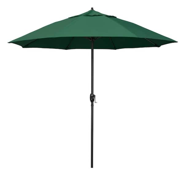 California Umbrella 9 ft. Black Aluminum Market Patio Umbrella with Fiberglass Ribs and Auto Tilt in Hunter Green Olefin