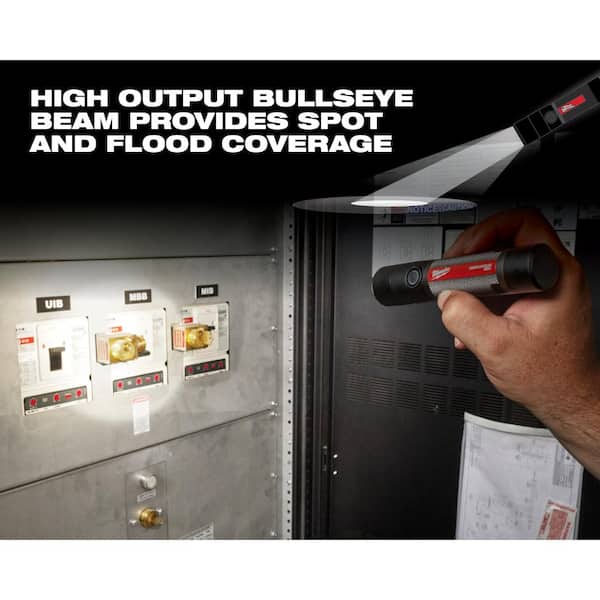 Milwaukee - 800 Lumens LED USB Rechargeable HP Fixed Focus Flashlight with Bonus USB 3.0 Ah Battery