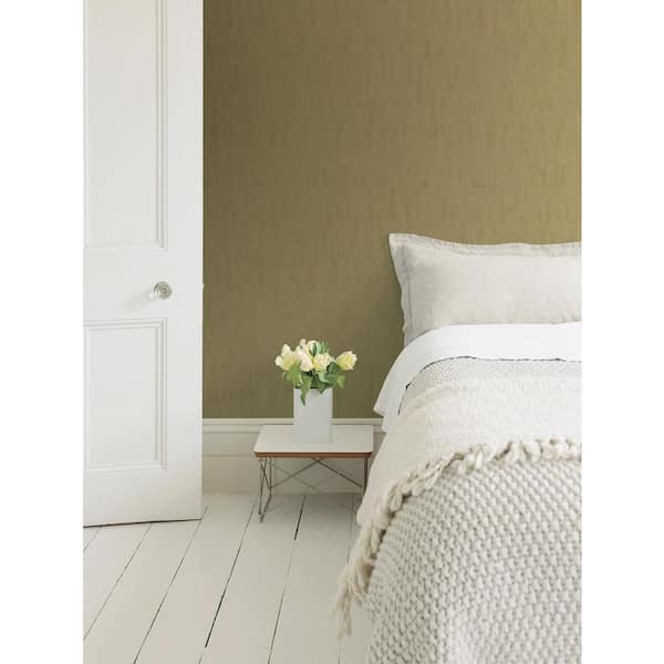 Boutique Collection Gold Shimmery Tonal Plain Non-Pasted Paper on Non-Woven Wallpaper Roll