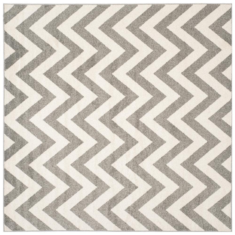 5' x 5' Dark Grey and Beige Reversible Synthetic Area Rug