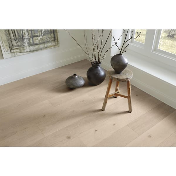 Exclusive European White Oak Flooring - Superior Floorcoverings & Kitchens