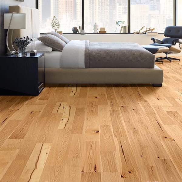 Belvoir Hickory York 7/8 in. T x 2 in. W x 78 in. L Threshold Molding