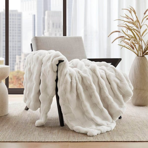 Madison Park Camille Ivory Faux Fur Throw Blanket MP50-8255 - The