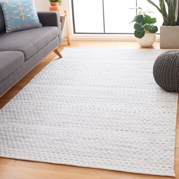 Kilim 5 ft. x 8 ft. Ivory/Light Blue Chevron Striped Area Rug