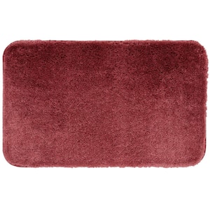 New Regency Berry 17 in. x 24 in. Polyester Machine Washable Bath Mat