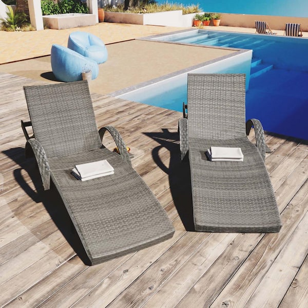 Tenleaf 2-Piece Gray Wicker Reclining Outdoor Lounge Chair with Pull-out Side Table, Adjustable Backrest