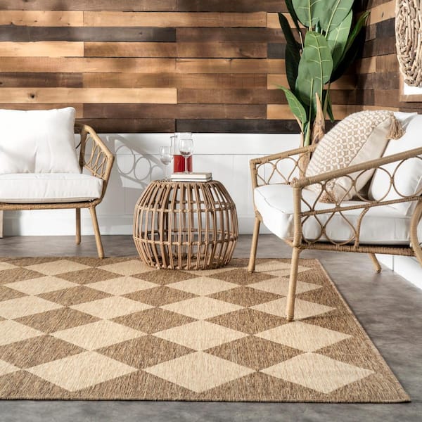 nuLOOM Sabina Diamond Trellis Beige 7 ft. x 9 ft. Indoor/Outdoor