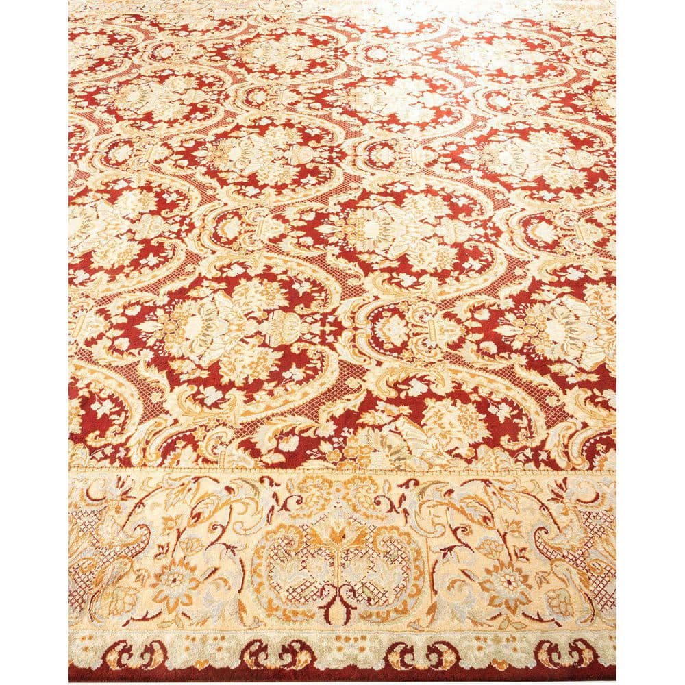 Traditional Red and Beige Hand-Knotted Wool 9' x 12' Oriental Rug
