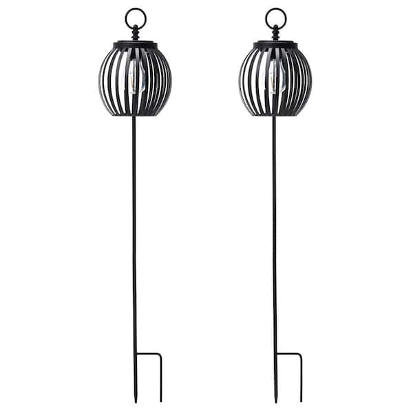 Glitzhome 32.25 in. H Black Metal Stripes Solar Powered Outdoor Lantern with Edison Bulb and Stake （set of 2）