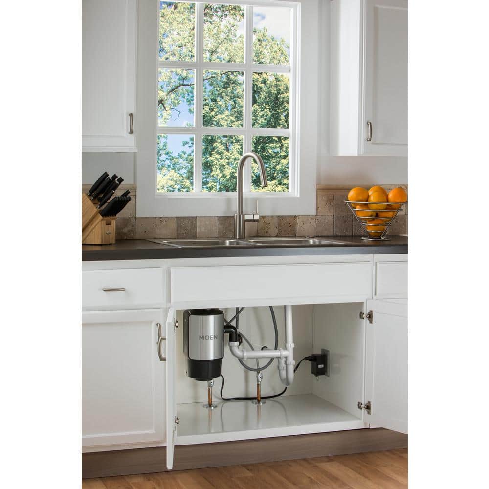 Stainless Steel Modern Pull-Down Kitchen Faucet with Spray