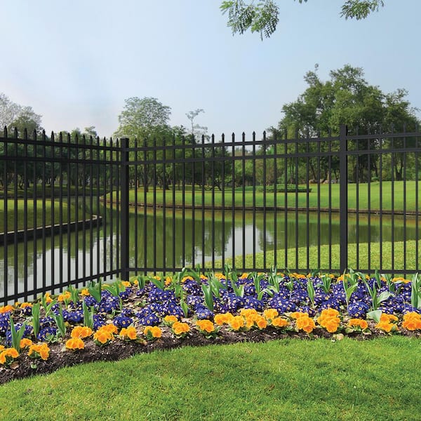 Cascade Heavy-Duty 2-1/2 in. x 2-1/2 in. x 7-1/3 ft. Black Aluminum Fence Corner Post