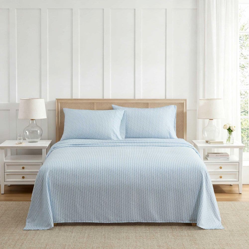 Blooming Stripe 4-Piece White/Hydrangea Blue Microfiber King Sheet Set price history on PriceWatchPro