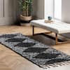 nuLOOM Black 2 ft. 6 in. x 6 ft. Bria Moroccan Shag Tasseled Runner Rug GCDI09E-2606