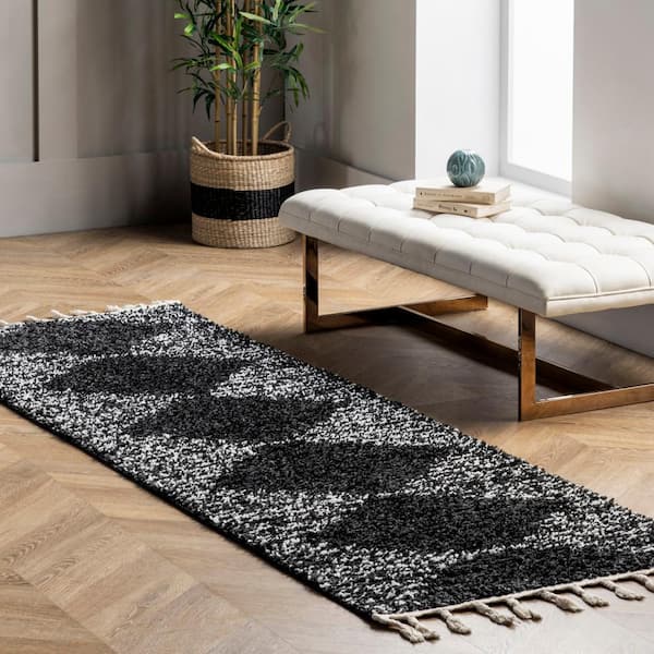 Black 2 ft. 6 in. x 6 ft. Bria Moroccan Shag Tasseled Runner Rug