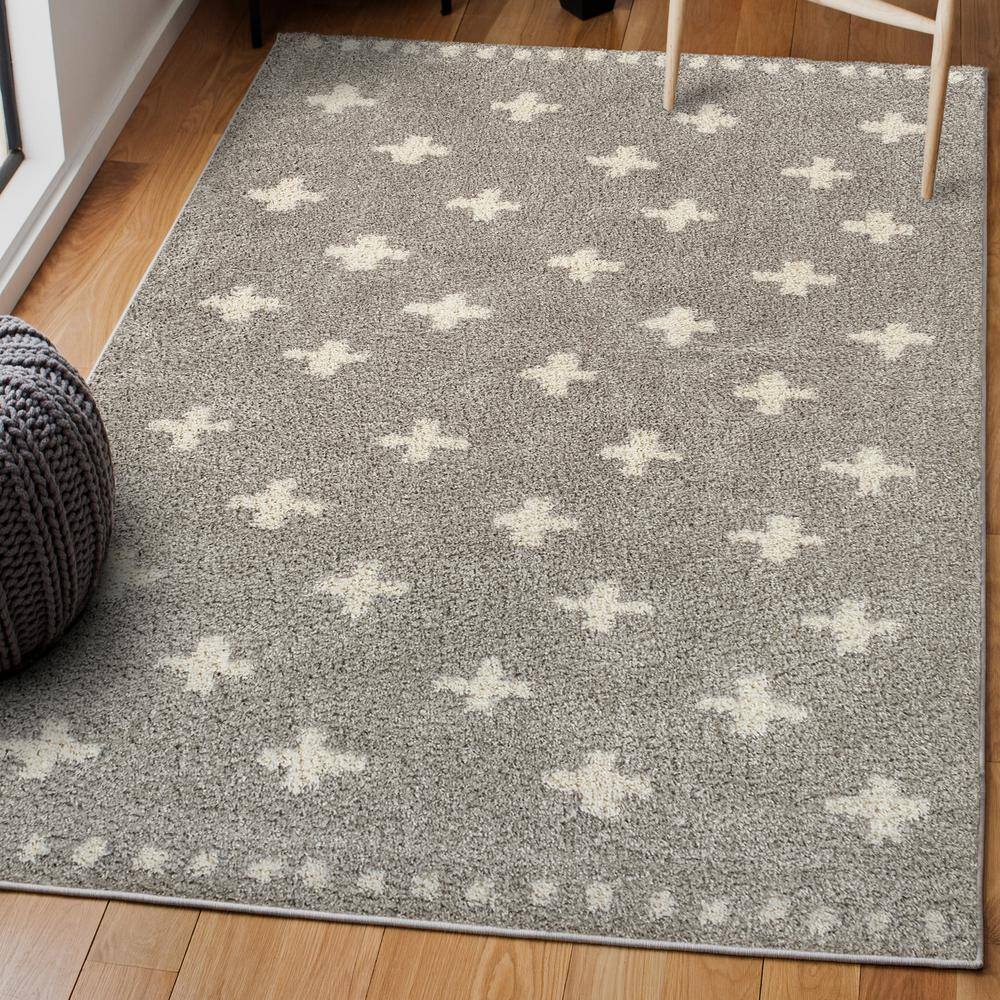 Gray and Ivory Geometric Shag Area Rug, 3x5 Feet