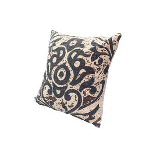 Cream and Blue Damask Print Soft Polyester Filler 18 L in. x 18 W in. Accent Throw Pillow (Set of 2)