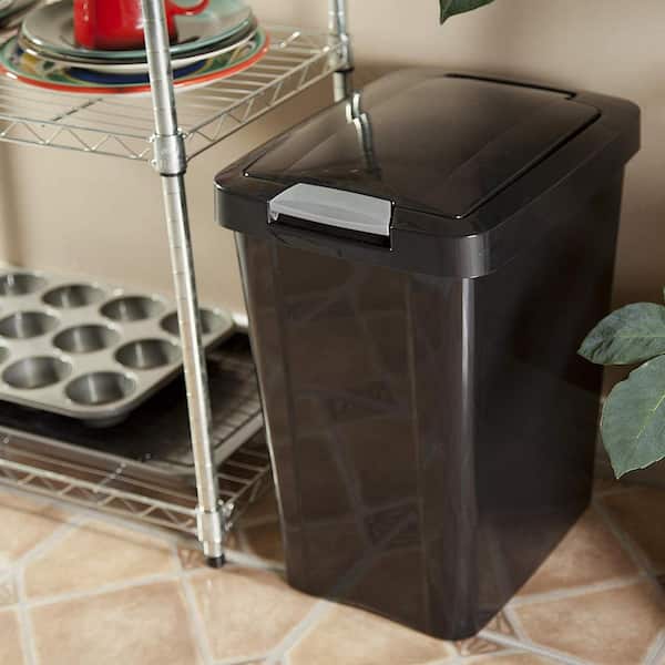 Sterilite 13 Gal Kitchen Swing Top Lidded Wastebasket Trash Can, Black (16  Pack), 1 Piece - Foods Co.