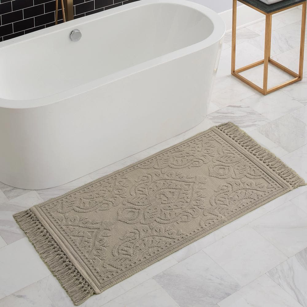 Linen Luxury Cotton Fringe 27" x 45" Bath Rug