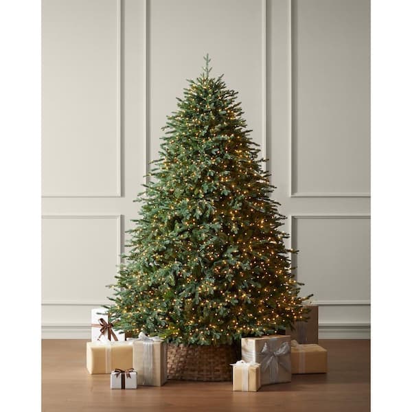 7.5 ft. Yorkshire Twinkling Fir LED Pre-Lit Artificial Christmas Tree T35