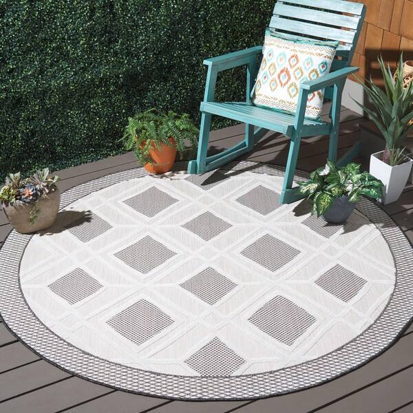 Cabana Ivory/Black 6 ft. x 6 ft. High-Low Diamond Border Round Indoor/Outdoor Area Rug